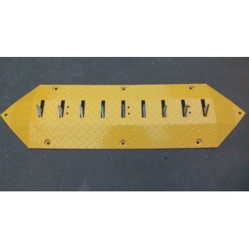 One-way metal Speed Hump SH232